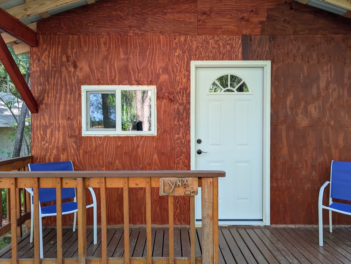 The Lynx Cabin - Image 1