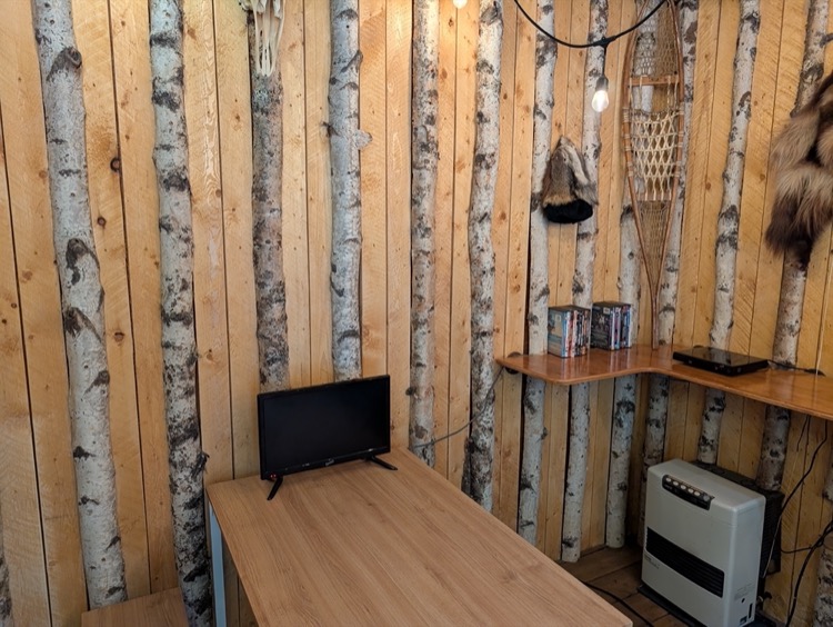 The North Pole Cabin - Image 5