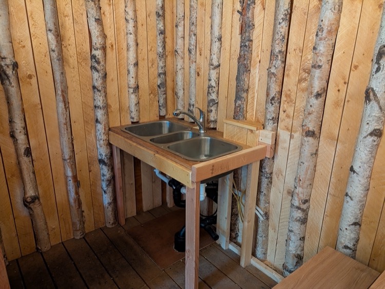 The North Pole Cabin - Image 6